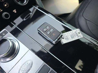 2021 Land Rover Range Rover P525 Westminster LWB – miniatura 8