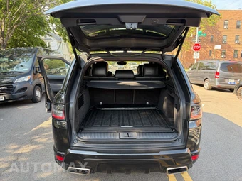 2021 Land Rover Range Rover Sport HSE Silver Edition - miniatura 16