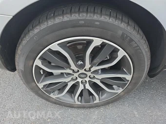 2021 Land Rover Range Rover Sport HSE Silver Edition - miniatura 10
