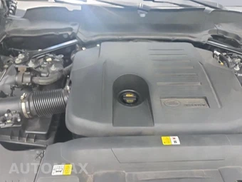 2021 Land Rover Range Rover Sport HST – miniatura 18