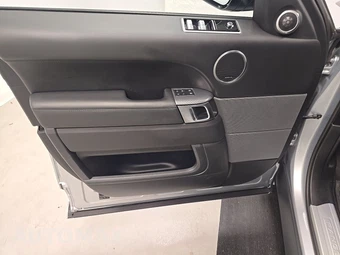 2021 Land Rover Range Rover Sport HST – miniatura 9