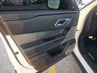 2021 Land Rover Range Rover Velar R-Dynamic S – miniatura 15