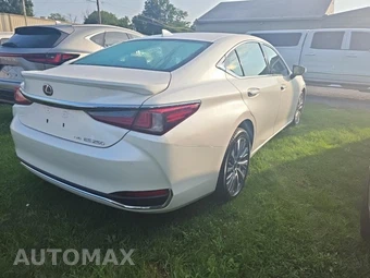 2021 Lexus ES 250 – miniatura 4