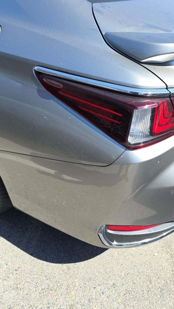 2021 Lexus ES 250 – miniatura 24