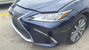 2021 Lexus ES 300h – miniatura 35