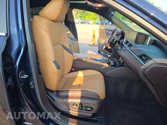 2021 Lexus ES 300h – miniatura 8