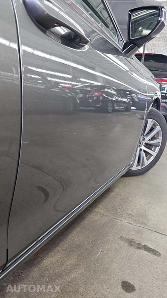 2021 Lexus ES 350 – miniatura 23
