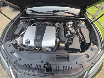 2021 Lexus ES 350 – miniatura 15