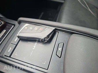 2021 Lexus ES 350 Luxury – miniatura 8