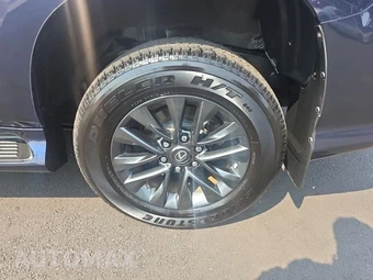 2021 Lexus GX 460 Premium - miniatura 11
