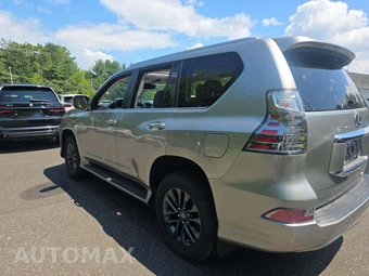 2021 Lexus GX – miniatura 3