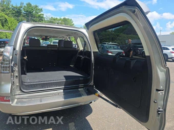 2021 Lexus GX – miniatura 9