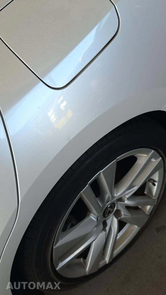 2021 Lexus IS 300 – miniatura 26