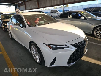 2021 Lexus IS 300 – miniatura 3