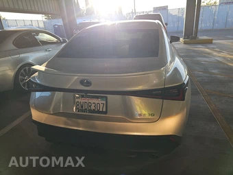 2021 Lexus IS 300 – miniatura 5