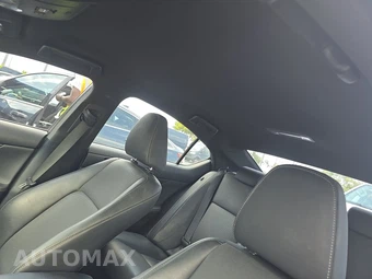2021 Lexus IS 300 – miniatura 17