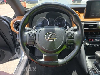 2021 Lexus IS 300 – miniatura 10
