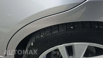 2021 Lexus IS 300 – miniatura 32