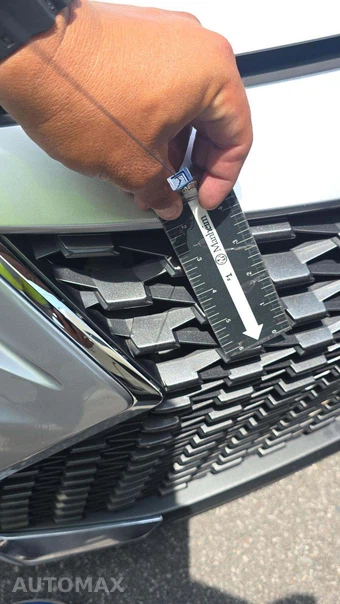 2021 Lexus IS 300 - miniatura 32