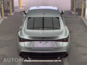 2021 Lexus IS 300 - miniatura 5