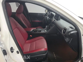 2021 Lexus IS 300 - miniatura 8