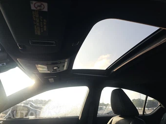 2021 Lexus IS 300 – miniatura 17