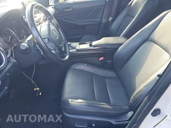 2021 Lexus IS 300 – miniatura 7