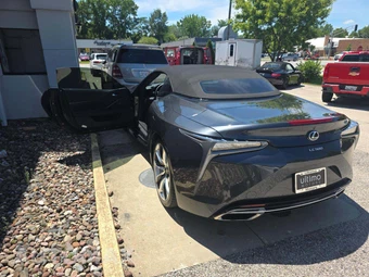 2021 Lexus LC 500 Convertible - miniatura 2