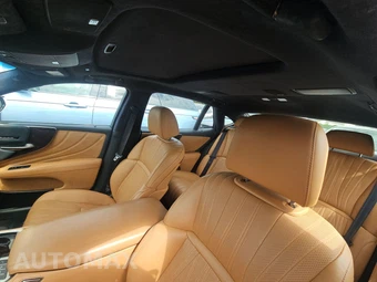 2021 Lexus LS 500 – miniatura 17