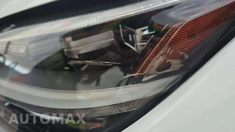 2021 Lexus LS 500 – miniatura 18