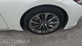 2021 Lexus LS 500 – miniatura 19