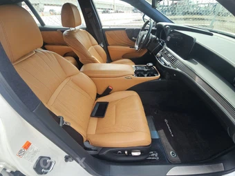 2021 Lexus LS 500 – miniatura 8