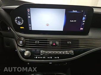 2021 Lexus LS 500 – miniatura 11