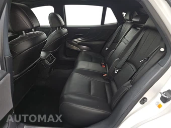 2021 Lexus LS 500 – miniatura 13