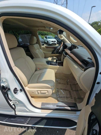 2021 Lexus LX 570 Three-Row - miniatura 16