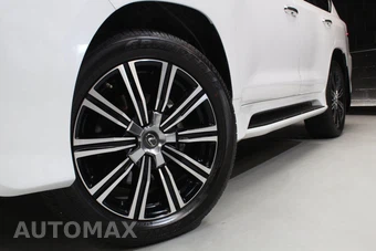 2021 Lexus LX 570 Two-Row – miniatura 19