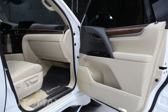2021 Lexus LX 570 Two-Row – miniatura 30