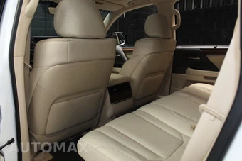 2021 Lexus LX 570 Two-Row – miniatura 43