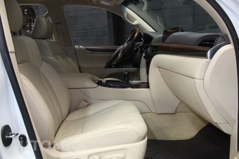 2021 Lexus LX 570 Two-Row – miniatura 51