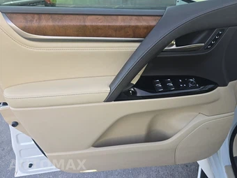 2021 Lexus LX 570 Two-Row - miniatura 9