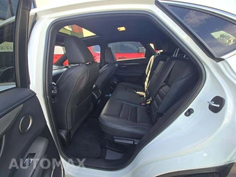 2021 Lexus NX 300 F SPORT – miniatura 10