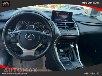 2021 Lexus NX 300 - miniatura 12