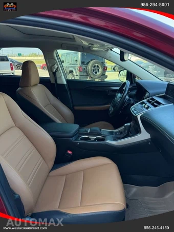 2021 Lexus NX 300 - miniatura 16