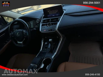 2021 Lexus NX 300 - miniatura 19