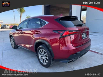 2021 Lexus NX 300 - miniatura 3