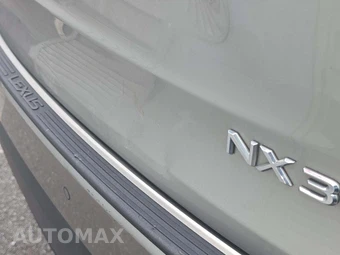 2021 Lexus NX 300 – miniatura 25