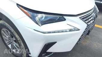 2021 Lexus NX 300 – miniatura 20