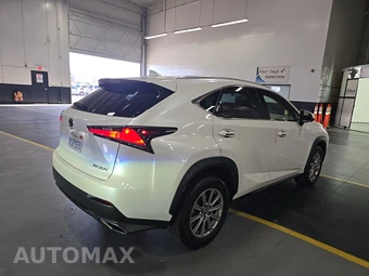 2021 Lexus NX 300 – miniatura 4