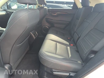 2021 Lexus NX 300 – miniatura 13