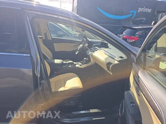 2021 Lexus NX 300 – miniatura 8
